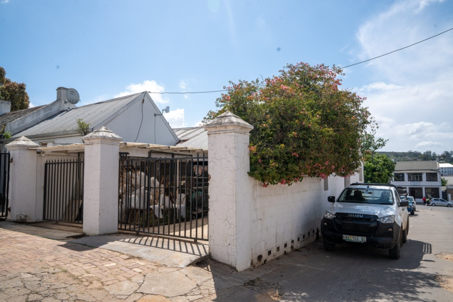 Commercial Property for Sale in Grahamstown Central Eastern Cape